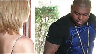 刘嘉玲强奸下载➕大色窝人与马兽交